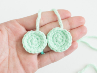 Chick Michaels Crochet Wings 01