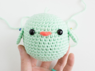 Chick Michaels Crochet Wings Assembly 01