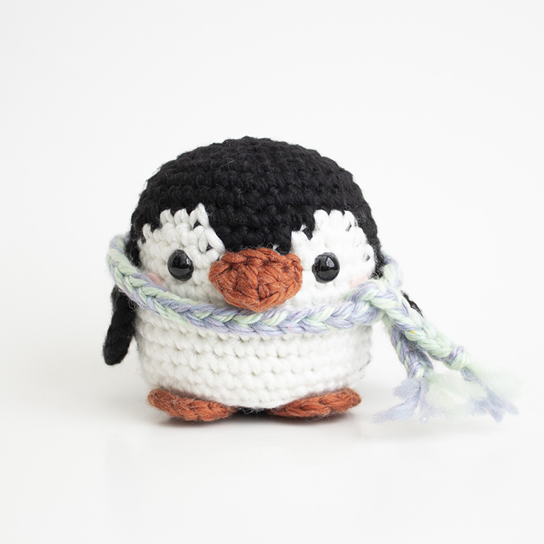 Free Cuddly Crochet Penguin SCARF - 03