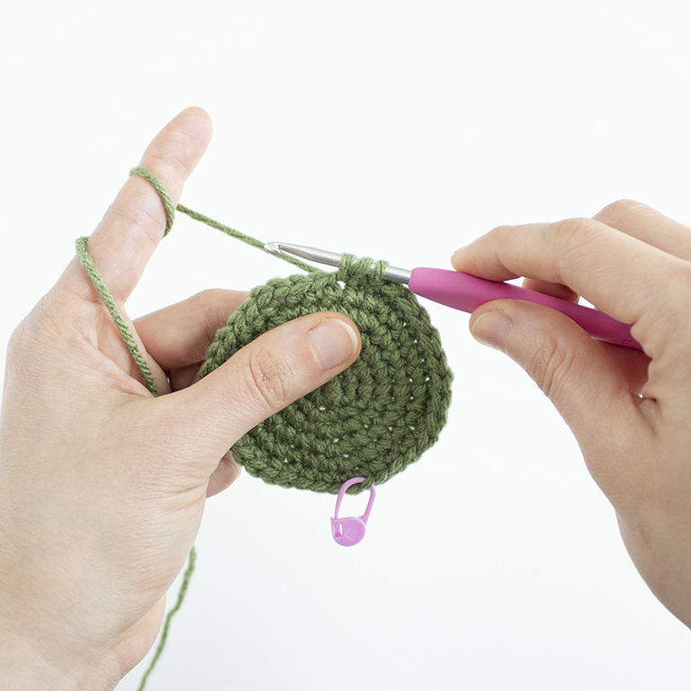 How to Crochet - Half Double Crochet (Hdc) - 04