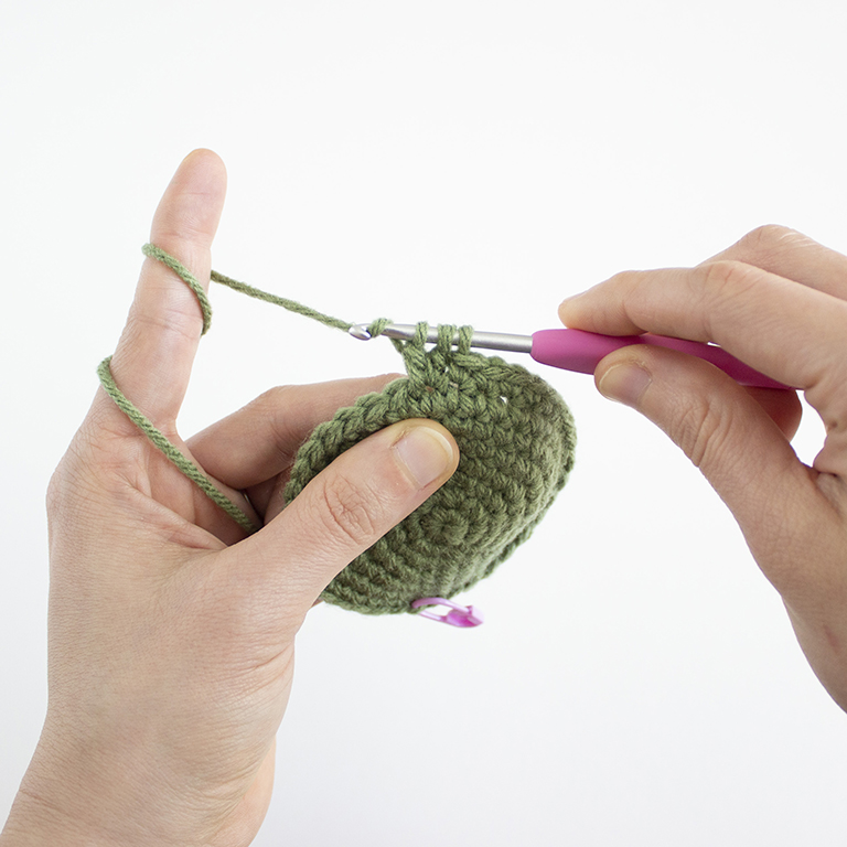 How to Crochet - Mini Bobble (Mini Bo) - 07