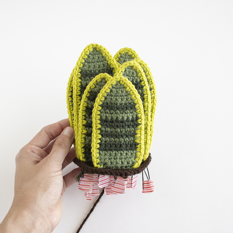 Free Crochet Snake Plant Amigurumi Pattern - LEAF VARIATIONS - ASSEMBLY - 10