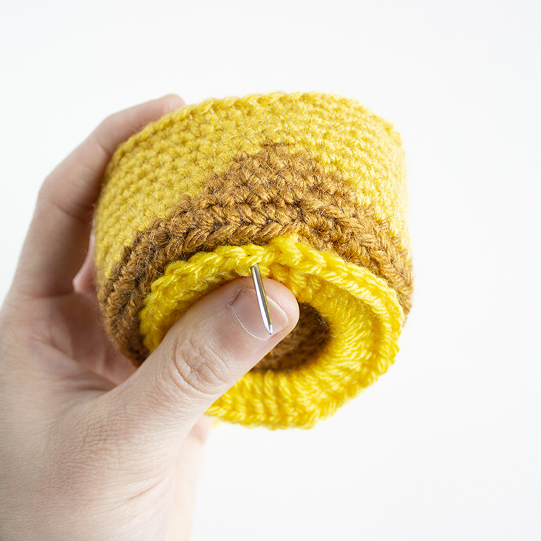 pineapple upside down cake amigurumi crochet pattern- pineapple ring - 18