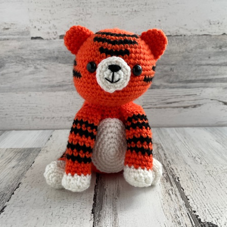 Pattern Tester Feature - Animal Amigurumi Adventures Vol 1 - A Menagerie of  Stitches