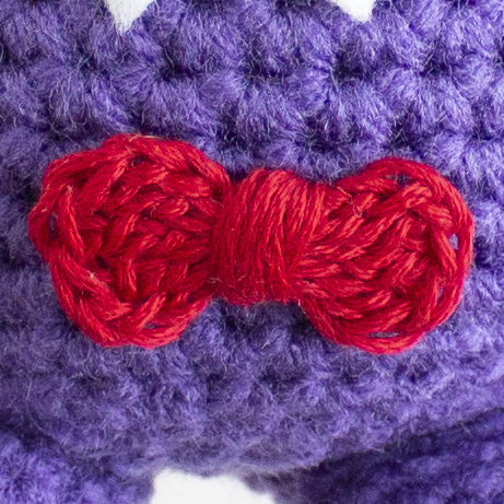Halloween Crochet Chubby Bunny Amigurumi Vampire BOW 01