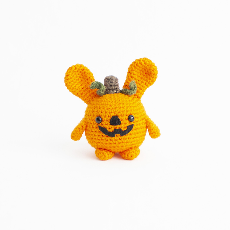 Halloween Crochet Chubby Bunny Amigurumi Jack O'lantern Pumpkin Pattern