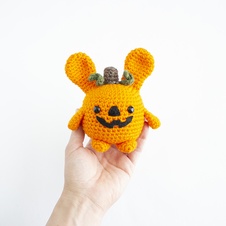 Halloween Crochet Chubby Bunny Amigurumi Jack O'lantern Pumpkin 01