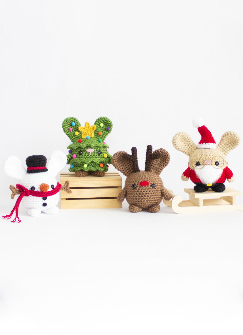 Free Crochet Christmas Tree, Reindeer, Santa Claus, Snowman Bunny - Amigurumi Hero Shot Collection Feature 01