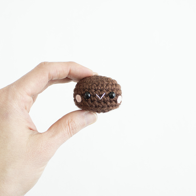 FREE Crochet Valentine’s Day Bunny - Chocolate Box Bunny - Chocolate Truffle 01