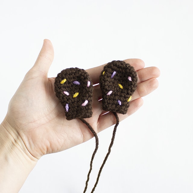 Amigurumi Summer Chubby Bunny Free Crochet Pattern- Donut Bunny Ears 19