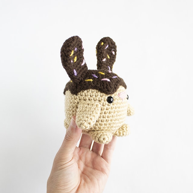 Amigurumi Summer Chubby Bunny Free Crochet Pattern- Donut Bunny Hero 22