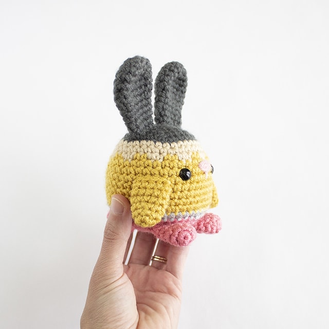 Back To School Amigurumi - Crochet Pencil Bunny Hero 06