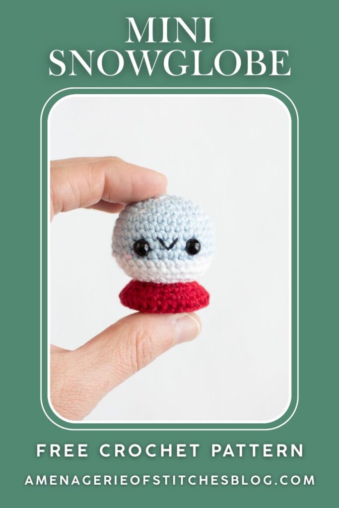 12 Days of Mini Christmas Amigurumi - Free Crochet Pattern  Snowglobe 