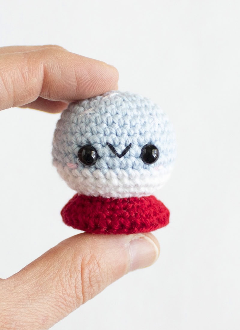 Snowglobe Feature Free Christmas Crochet Pattern