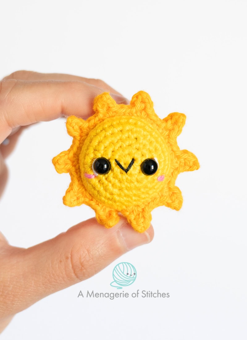 SPRING CAL FEATURE IMAGE A Menagerie of Stitches Sun Crochet Pattern